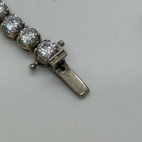 Sterling Silver Tennis Bracelet Diamonique Cubic Zirconia  7.75 Inches - Picture 11 of 13